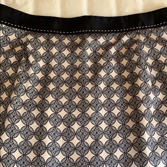 💥ANN TEYLOR PETITE SKIRT - Picture 6 of 8
